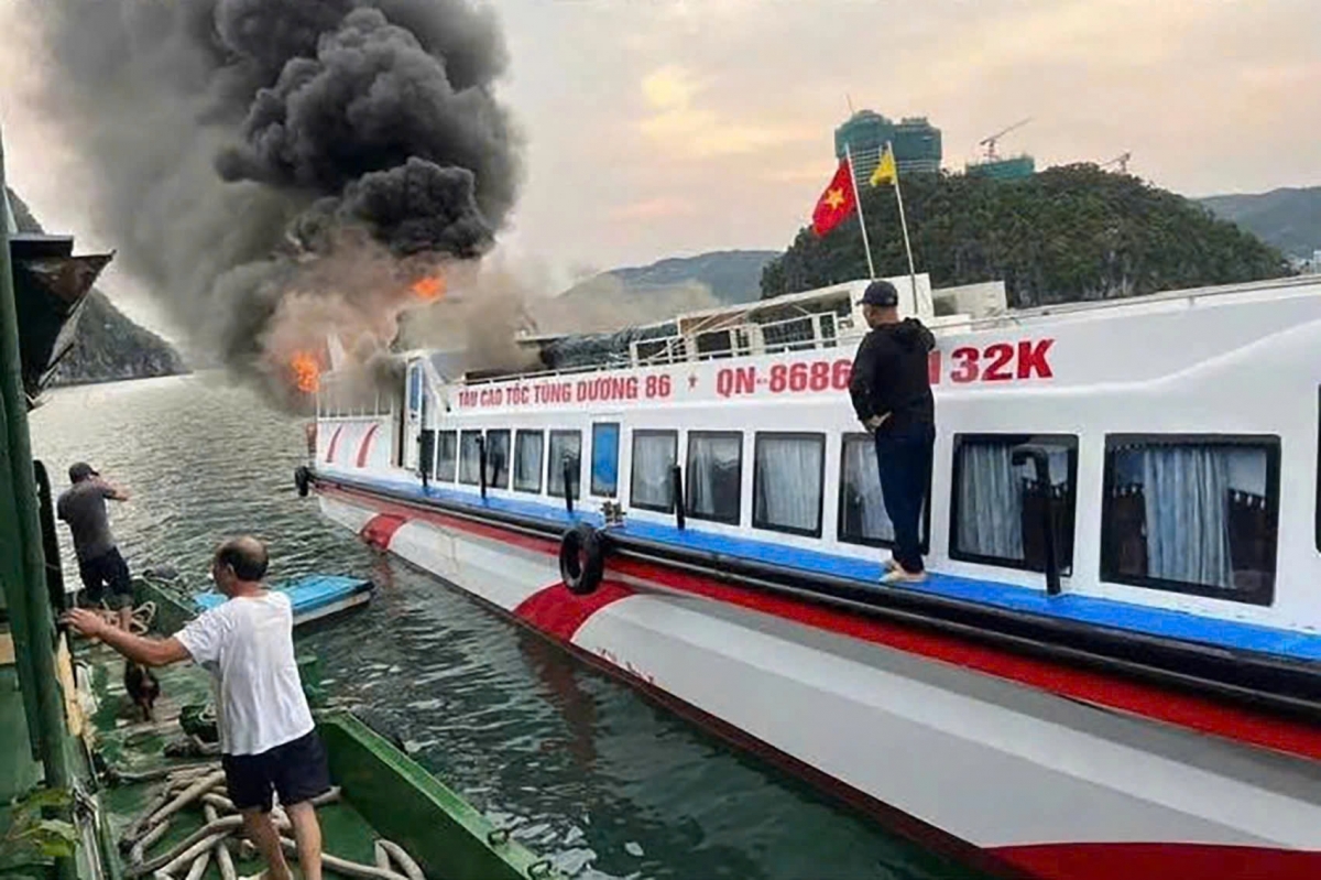 Five crew members escape as fire burns down high-speed motorized boat